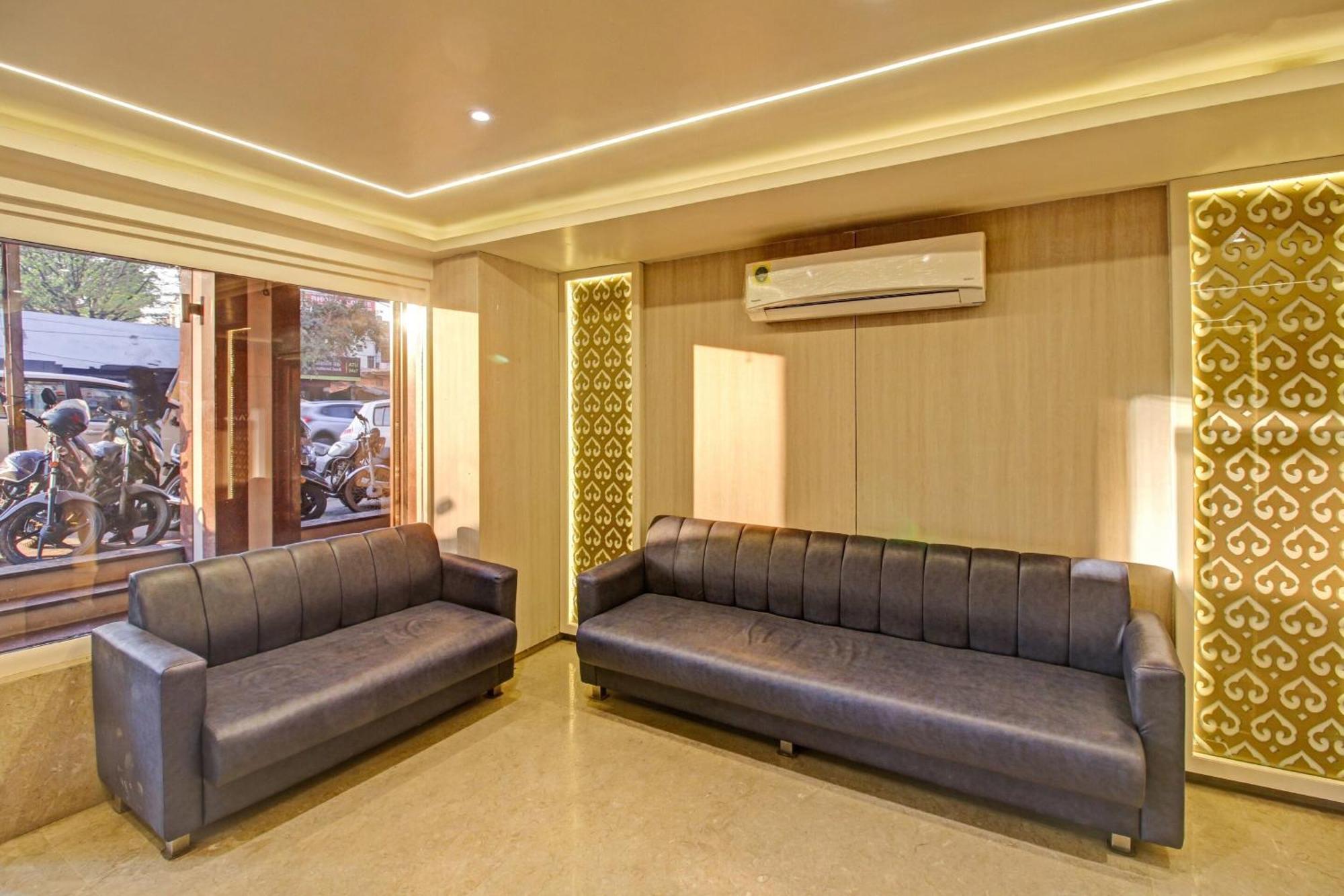 Collection O Surya Hotel Бопал Екстериор снимка